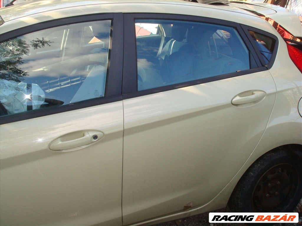Ford Fiesta VI szélvédő , oldalüveg eladó  2. kép