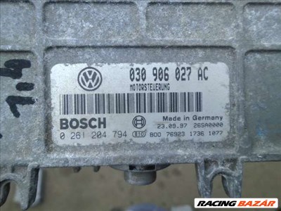 VW  POLO  6N    1.4   MOTORVEZÉRLŐ 030 906 027 AC