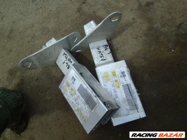 audi a4    B5  hátsó lökhárító felfogató , lökhárító merevítő tartó  6. kép