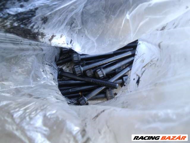 kia pregio 2,7 diesel hengerfej csavarok 2. kép