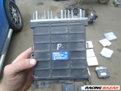 audi  90,, COUPE 2,3  98 KW   bosch motorvezérlő 443 906 264 C 443906264c