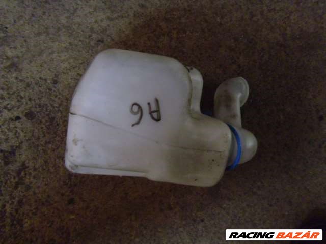audi a6 c4   1997  hátsó ablakmosó tartály   2. kép