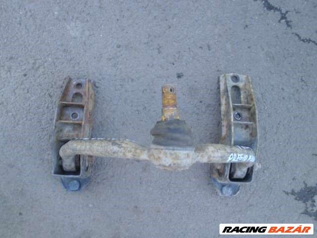 kia pregio felső lengőkar 5. kép