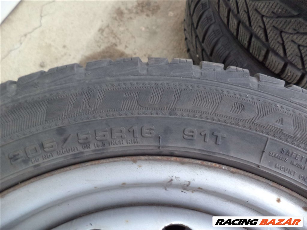Ford Galaxy Télikerék garnitúra Vredestein és Fulda 205/55 R16 gumikka 6. kép