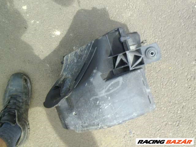 vw passat b5  2,8   v6 benzines    levegőszűrőház 2. kép