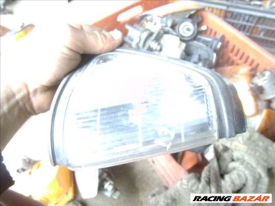 toyota starlet jobb oldali helyzetjelző lámpa