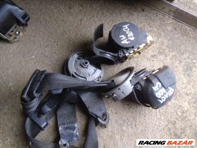 audi  a6 c4  1997   hátsó  biztonsági öv  