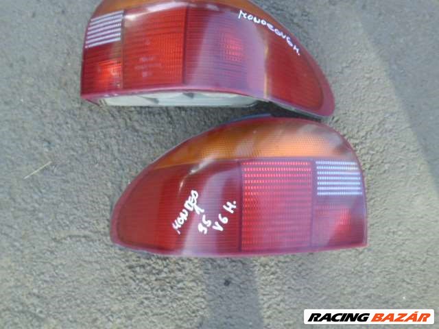 ford mondeo MK1.  1996  5 ajtós hátsó lámpák foglalattal 6. kép