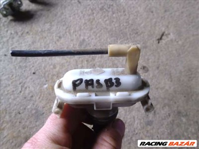 vw passat b3 csomagtérajtó  központi zár vákuum motor 