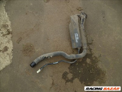 renault clio 1,2   2001  tankbeöntő cső