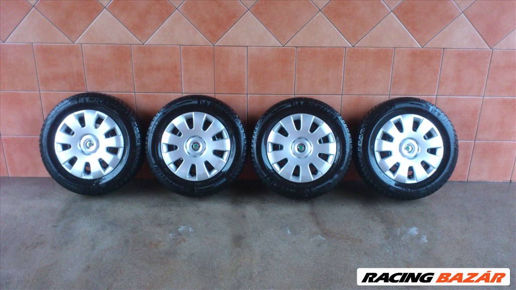 SKODA OCTAVIA 15" LEMEZFELNI 5X112 TÉLI 195/65R15 GUMIVAL OLCSÓN!!!! 1. kép