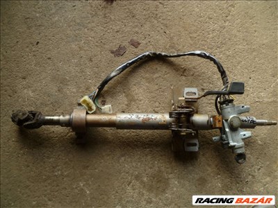 suzuki swift    1996  1,6 gyújtáskapcsoló kormányoszloppal    ( GYÚJTÁSKAPCSOLÓ NEM TÖKÉLETES )