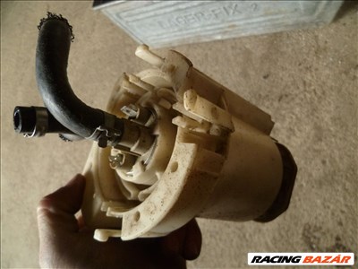 opel vectra B 1,8 benzinszivattyú