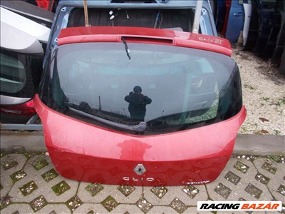 Renault Clio III csomagtérajtó