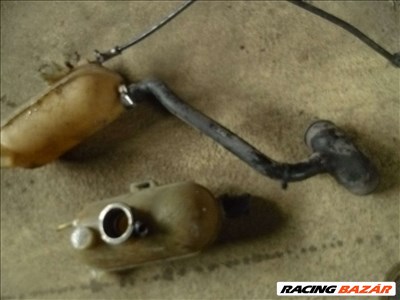 bmw E30 kiegyenlítő tartályok