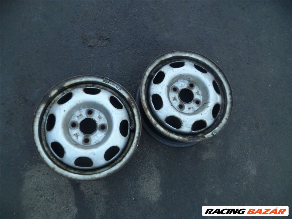  VW   4x100 lyukosztású 4,5JJ 13" használt (gyári felni) lemezfelni 1. kép