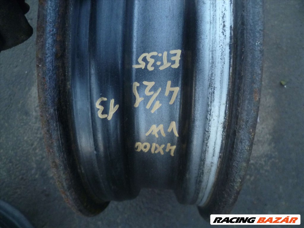  VW   4x100 lyukosztású 4,5JJ 13" használt (gyári felni) lemezfelni 2. kép