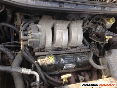 Chrysler Voyager 3.3 V6 Benzin Motor R00 116kw 158Le