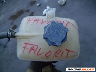 skoda favorit kiegyenlítő tartály kupakkal