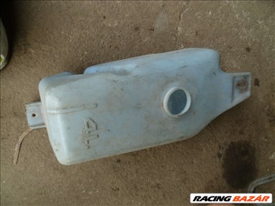 vw 4 literes ablakmosó tartály