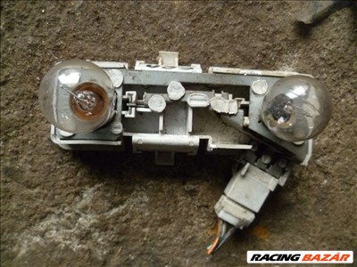 nissan primera P10  sedan 92 hátsó lámpa panel