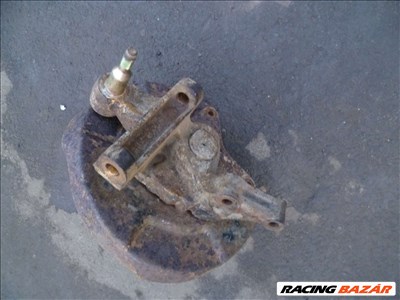 nissan primera 1991 P10  SEDAN  jobb hátsó kerékagy csonkállvány (CSAPÁGY BONTOTT CSERÉLNI KELL )  