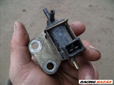nissan primera 1991    P10    2.0 benzines   vákuumszelep 