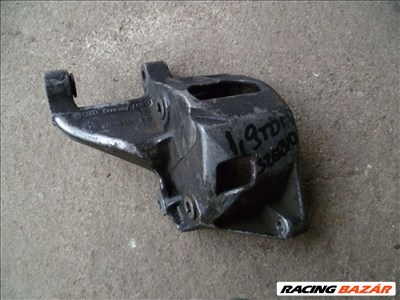 audi vw 1,9  tdi szervószivattyú tartóbak  028145523