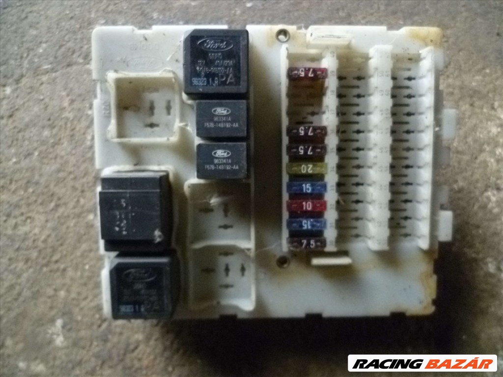 ford focus MK1   1998 1,4 16v     biztosítéktábla  1. kép