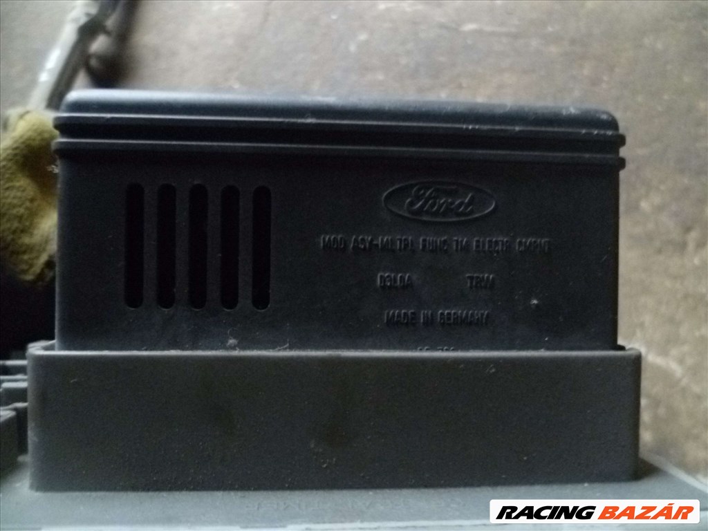 ford focus MK1   1998 1,4 16v     biztosítéktábla  3. kép