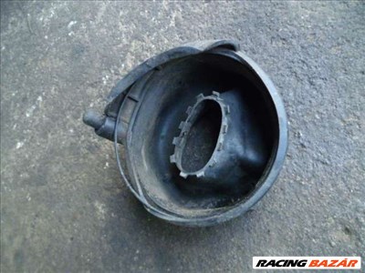audi 80 b3 tankbeöntő gumi  tankajtó alatti gumi