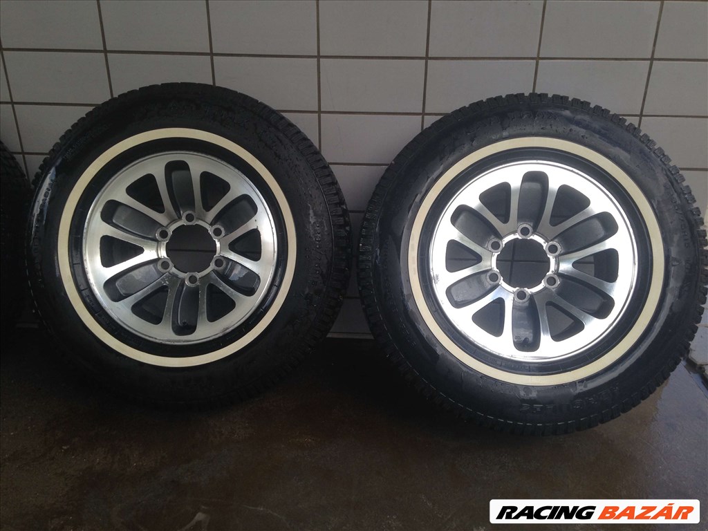 MITSUBISHI PAJERO 15" ALUFELNI 6X139,7 NÉGYÉVSZAKOS 235/75R15 GUMIVAL!!!! 3. kép