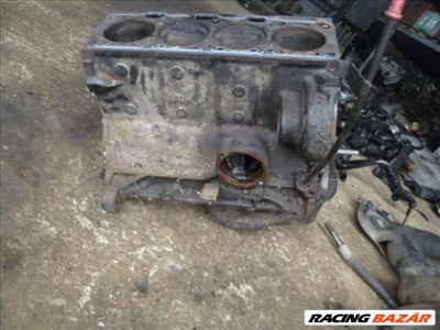 vw POLO 6N  1997 1.0 AEV motorblokk , fűzött blokk     (szám NEM LÁTHATÓ)  ( HENGERFEJ NINCS )