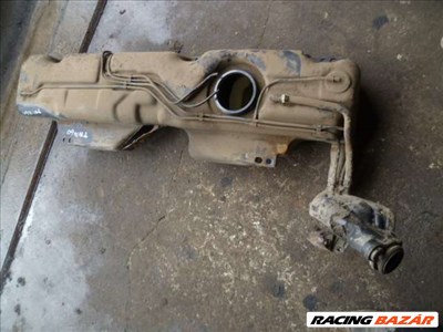 renault twingo    1996    1,2 benzines  üzemanyagtank beöntővel
