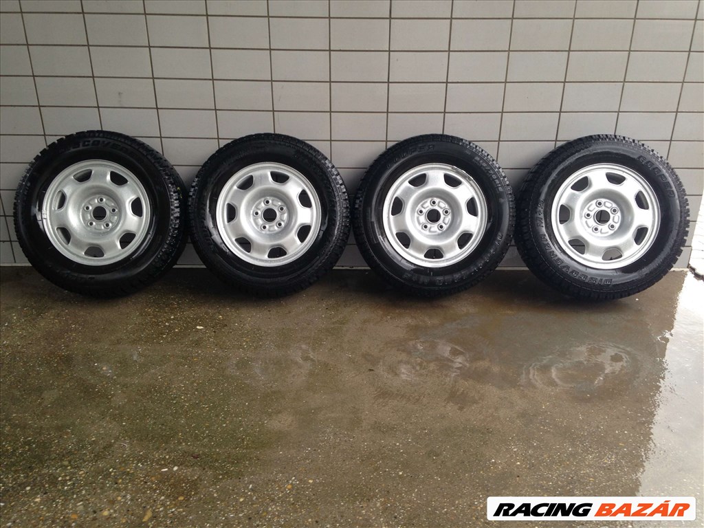 TOYOTA RAV-4 16" LEMEZFELNI 5X114,3 TÉLI  215/70R16 GUMIKKAL!!!!! 1. kép