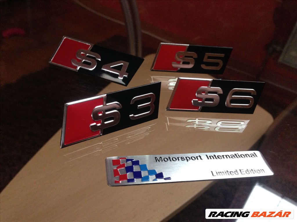 Audi s Line s3,s4,s5,s6,s7,s8 kiegészítők emblemak 7. kép