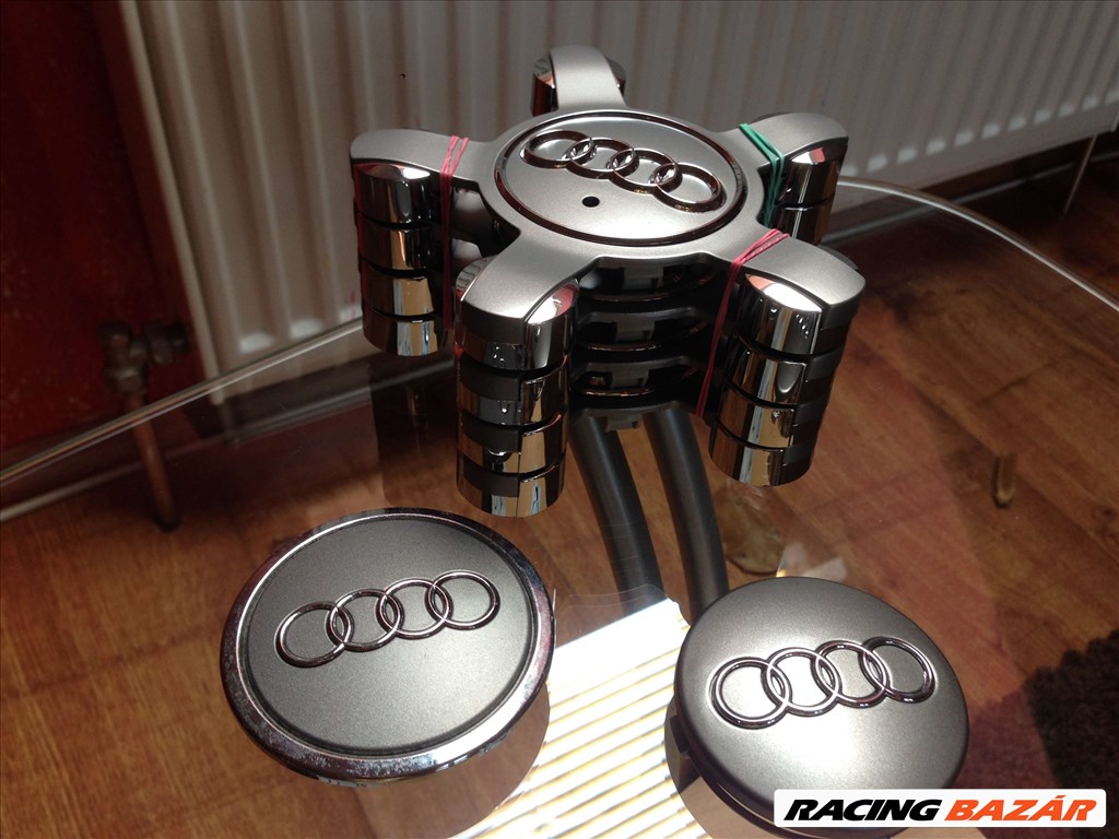 Audi s Line s3,s4,s5,s6,s7,s8 kiegészítők emblemak 10. kép