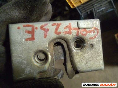 vw golf 2 jobb első  ajtózár szerkezet  