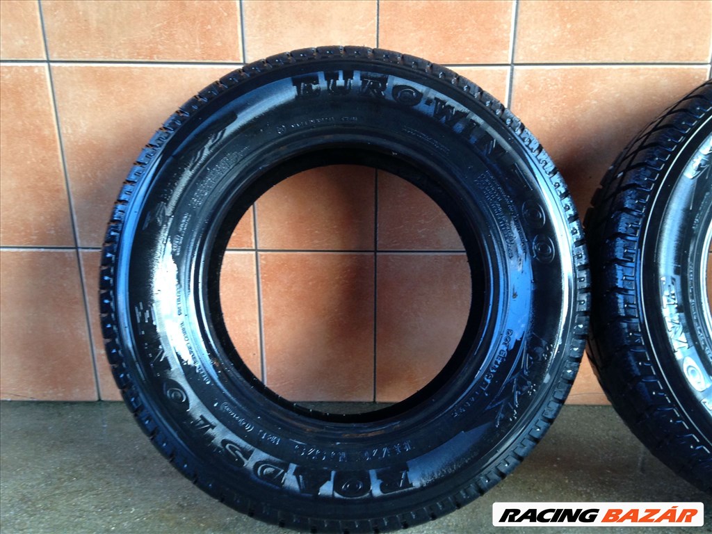 ROADSTONE 15" TÉLI 195/70R15 GUMIK OLCSÓN!!! 2. kép