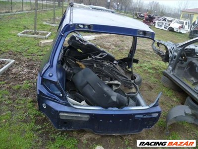 peugeot 307 karosszéria  2003 ferdehátu