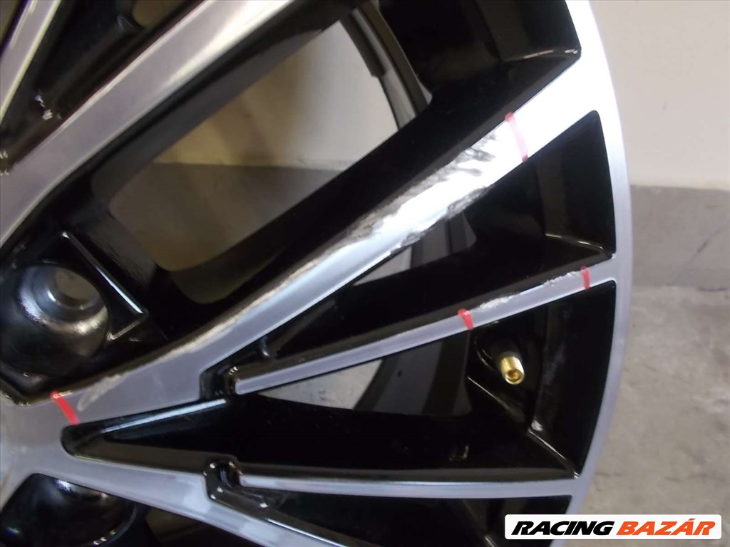 Gyári alufelni VW Touran Vallelunga 17x6,5ET52 2. kép