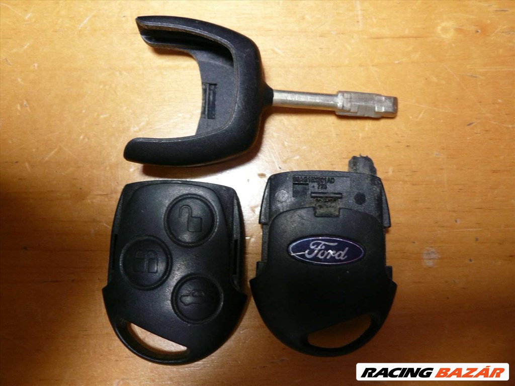 Ford tojáskulcs távirányító elektronikával három gombos több típushoz 2. kép