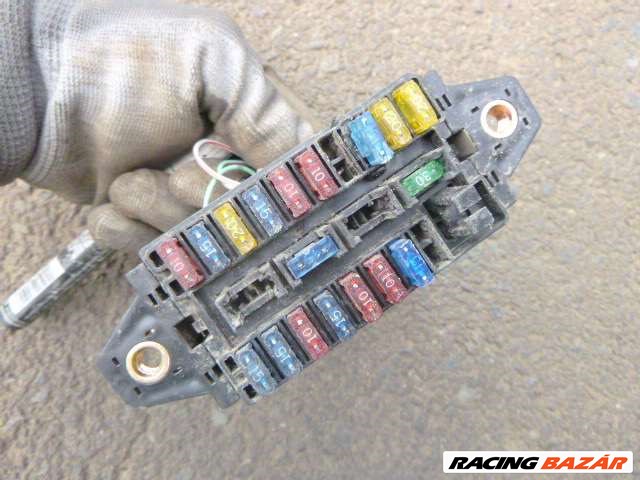 SUZUKI LIANA 1,6 M16A  biztosítéktábla  1. kép