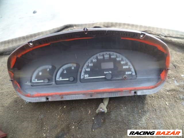 fiat bravo   1995    1,4 12v műszerfal óra 1. kép