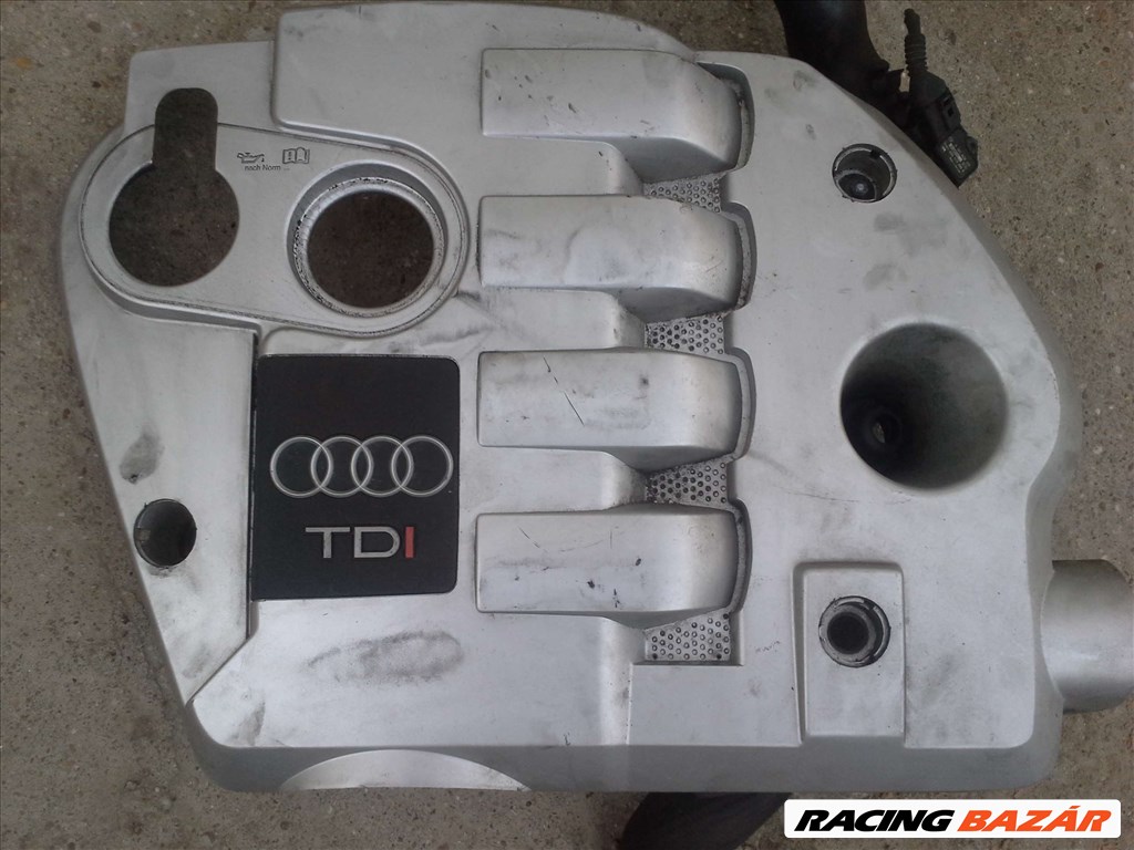 Audi motorburkolat audi A4 1.9PDTDI motortakaró A6 1.9 PD motorvédő Audi A4 motor zajszigetelő 1. kép