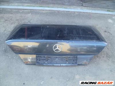 mercedes w124    1989   csomagtérajtó
