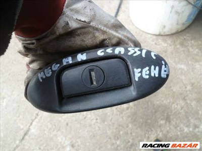 renault megane classic 1998   sedan csomagtérnyitógomb (külső)