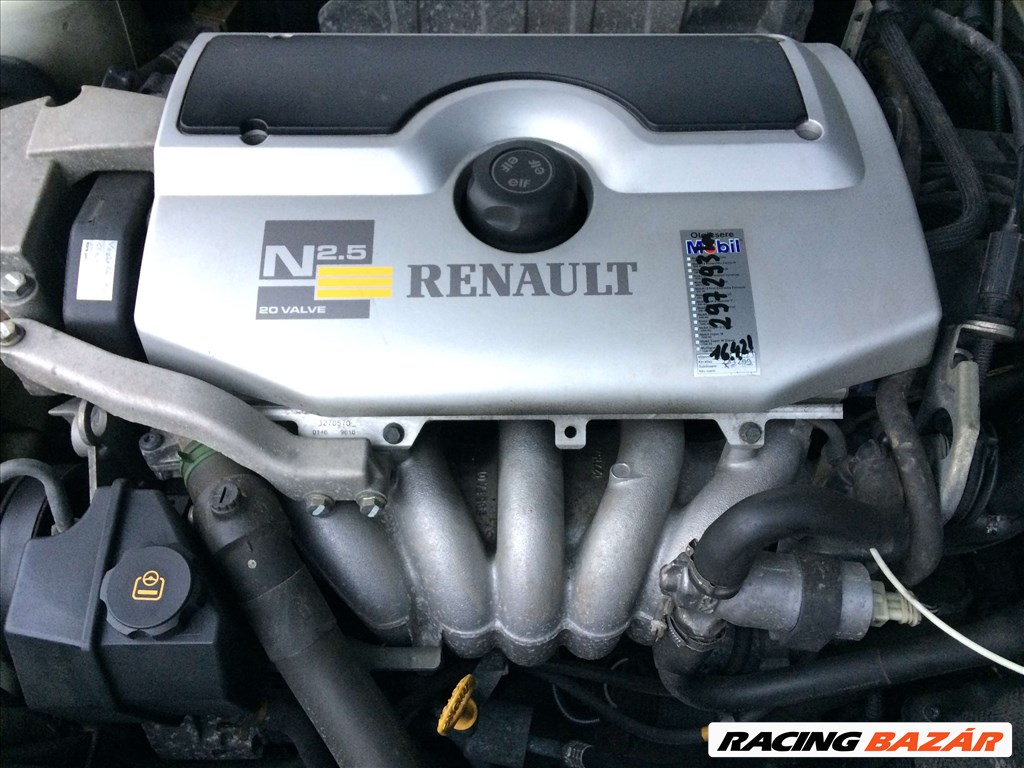 Renault Safrane Motor 2.5 Benzin N7U700 1. kép
