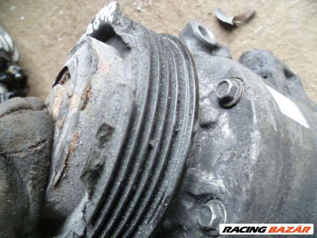 AUDI A4 8K klímakompresszor sérült 8K0 260 805 E 3. kép