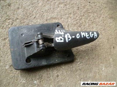 opel omega B bal első belső ajtókilincs 